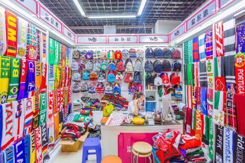 做小生意赚大钱:实拍遍布中国城市的义乌小商品批发市场